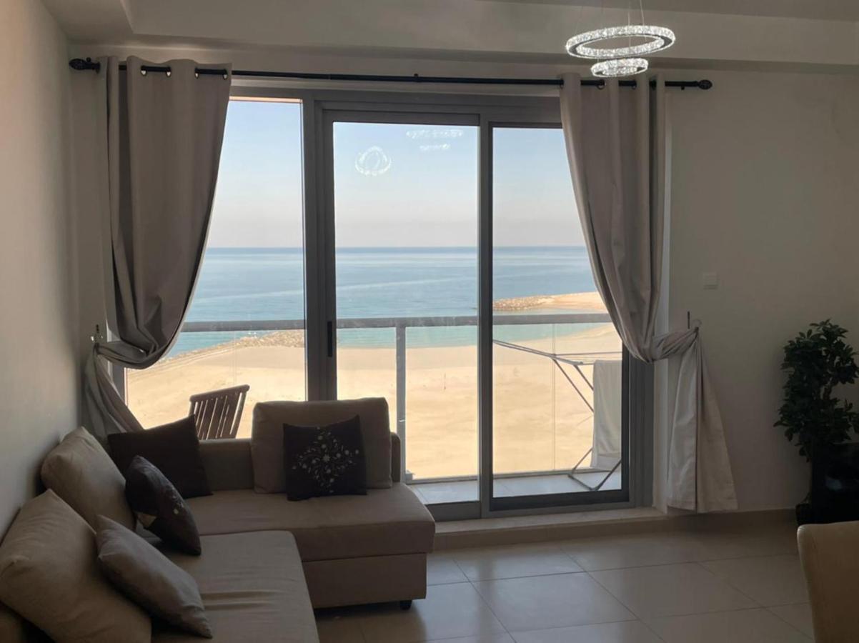 2 Bedroom Incredible Ocean Vew Apartment Ras al-Khaimah Luaran gambar